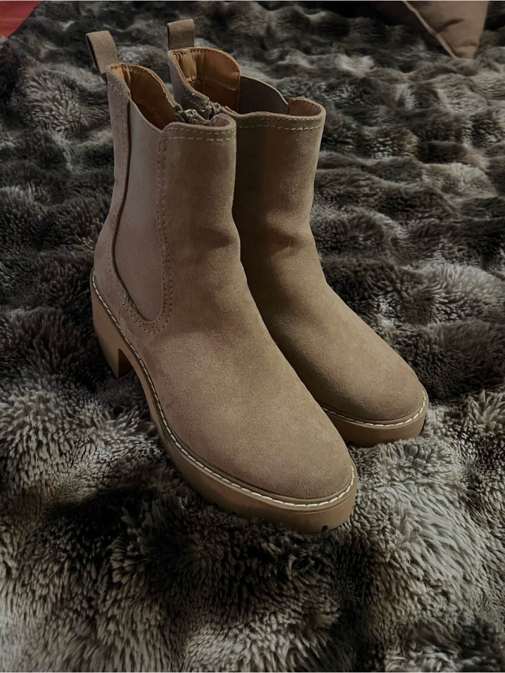 Suede Platform Chelsea Boots - Taupe